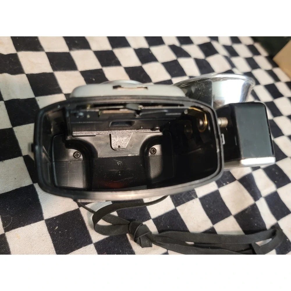 KODAK BROWNIE STARFLEX TWIN LENS CAMERA w/ KODALITE FLASH